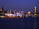 Poster Hamburg - Cap San Diego am Abend, 50x70 cm, Farbe