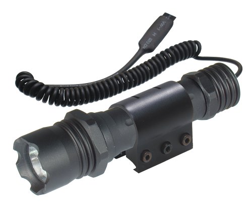 Cheap UTG Defender Series Weapon and Handheld Tactical Xenon Flashlight