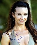 KRISTIN DAVIS 8x10 Photo Signed In-Person