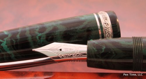 Delta Roma Imperiale Ebonite Fountain Pen, British Green, Medium Nib Only Oversize (DR82001M)