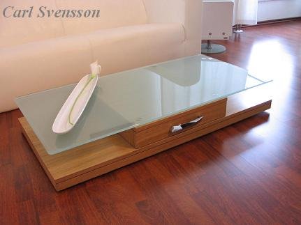 DESIGN COUCHTISCH Tisch V-470 Eiche hell Zebrano Milchglas Glas Carl Svensson NEU DESIGN COUCHTISCH Tisch V-470 Eiche hell Zebrano Milchglas Glas Carl Svensson NEU