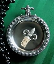 Fleur de Lis Wine Coaster with Fleur Wine Stopper