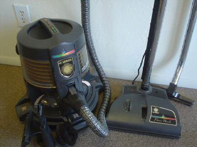 Rainbow E2 Series Vacuum. Brand New in a Box