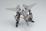 Macross Plus: Perfect Trance VF-11B with Super Pack 1/60 Scale