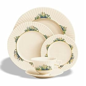 Lenox Rutledge Gold Banded Ivory China 20-Piece Dinnerware Set, Service for 4 by Lenox China