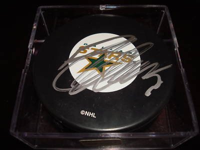 Buy Brenden Morrow Signed Hockey Puck Dallas Stars - Autographed NHL PucksB00COVS6TK Filter