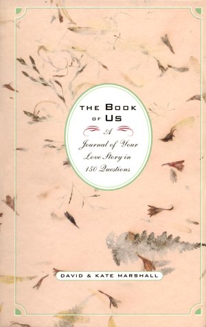 Books: Book of Us. The Journal of Your Love Story in 150 Questions
