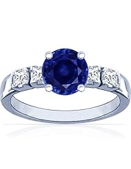 18K White Gold Round Cut Blue Sapphire Ring With Sidestones