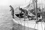 Buyenlarge 19831-1CG12 Fishing Oysters in Mobile Bay 12x18 Giclee on canvas