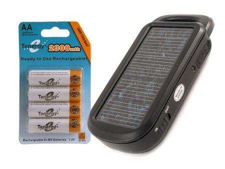 ECO Combo: Tenergy USB-5000 Hybrid Solar Charger + 4 pieces Tenergy Ready to Use AA rechargeable batteries