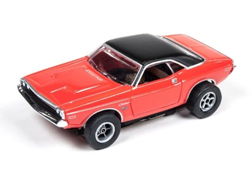 Auto World 272 1970 Dodge Challenger Red Xtraction Ultra G HO Slot Car