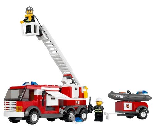 Childrens Toyshop  Used : LEGO City 7239: Fire Truck