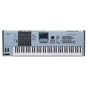 Yamaha Motif XS6 synth