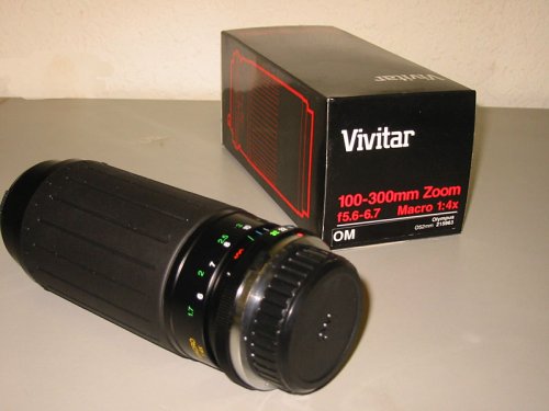 Vivitar 100-300mm Zoom F5.6-5.7 Macro 1:4x