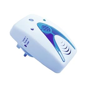 6 in 1 pest repeller