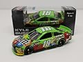 Kyle Busch 2015 M&M's Crispy 1:64 Nascar Diecast