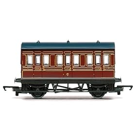 Hornby R468 00 Gauge LMS 4 Wheel Coach Passenger Rolling Stock Coach