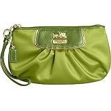 AUTHENTIC COACH AMANDA SATIN CAPACITY LARGE WRISTLET 42032 (Grass Green)