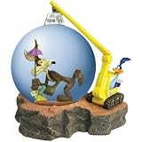 WILE E COYOTE/ROAD RUNNER CRANE 85MM WATERGLOBE