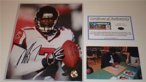 Michael Vick Atlanta Falcons Autographed/Hand Signed 8 x 10 Photo