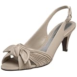 Easy Street Womens Ellie Sandal