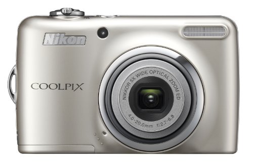 Nikon Coolpix L23 Digitalkamera (10 Megapixel, 2 GB Speicherkarte, Kameratasche, 5-fach opt. Zoom, 6,7 cm (2,7 Zoll) Display, bildstabilisiert) silber