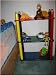 Kinderregal mit 3 Böden im Buntstift Design