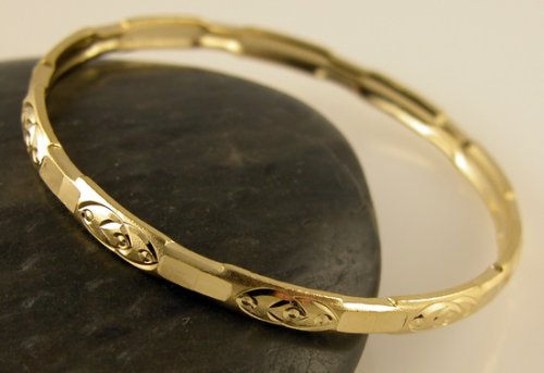 Click here to buy 18K Gold Filled Hoop Earrings ~Epyptian~.