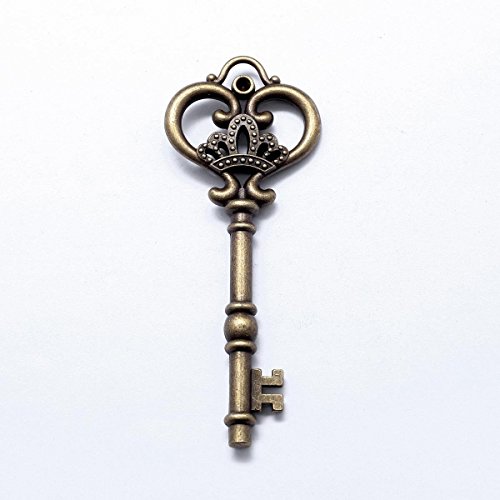 Skeleton Key Charm Set in Antique Silver (8 Charms) 4 Different Styles - Vintage Style Key Charms