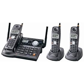 Panasonic KX-TG5673B 5.8 GHz FHSS GigaRange  Digital Cordless Telephone with Three Handsets