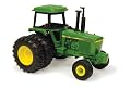 1:64 John Deere 4440 Tractor with Duals