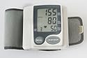 BLOOD PRESSURE MONITOR/ PROTECT YOUR HEALTH/ DELUXE