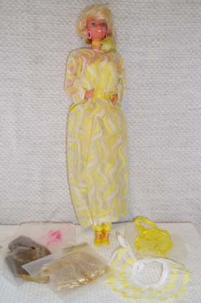 1978 PRETTY CHANGES BARBIE #2598