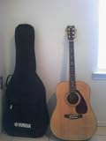 Yamaha CFO4 (Y0407) Acoustic 6 String guitar Almost NEW!! with case