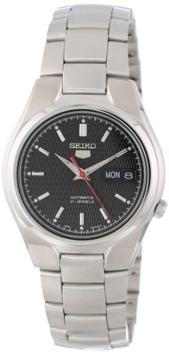 Seiko Men s SNK607 Seiko 5 Automatic Black Dial Stainless-Steel Bracelet Watch