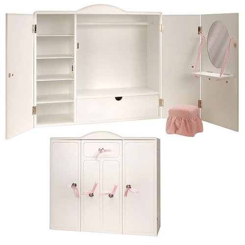 Childrens Toyshop  Toys : Our Generation Wooden Trunk