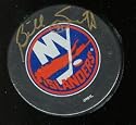 Billy Smith autographed New York Islanders puck or 1983 Sports Illustrated (Item=Puck)