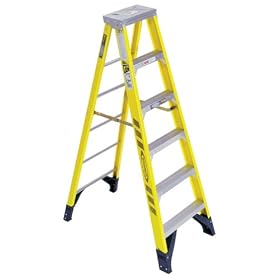 Werner 7303 375-Pound Duty Rating Type IAA Fiberglass Stepladder, 3-Foot
