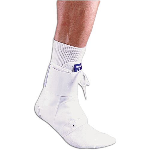 Buy McDavid Ultralite Ankle W Straps by McDavid now!