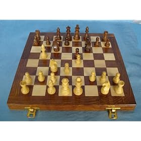 ChessCentral's Magnetic Travel Wood Chess Set