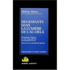 Des enfants dans la lumi�re de l'au-del�