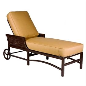 Formal Casablanca Chaise Lounge with Wheels by
