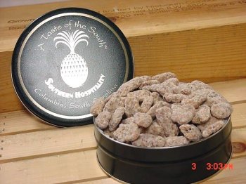 Cinnamon Pecans Collector Green Tin by ITM