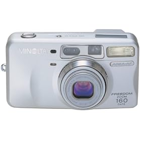 Minolta Freedom Zoom 160 Date 35mm Camera Kit w bag by Konica-Minolta