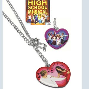 Childrens Toyshop  Jewelry : High School Musical - Accessories - Reversable Heart Pendant Necklace