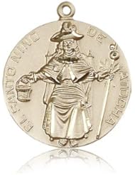 14K Gold St. Niño de Atocha Medal