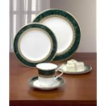 Noritake Fitzgerald Covered Vegetable Bowl