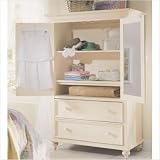 Young America by Stanley 251-94-14 Summerhaven Door Chest