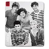 One Direction Fleece Blanket Bed Throw