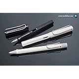 Lamy Safari White Fine Point Fountain Pen - L19WEF